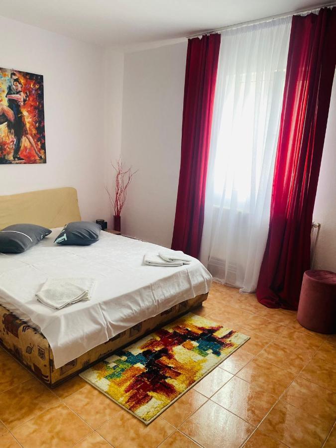 Hotel Casa Ana Bucarest Esterno foto